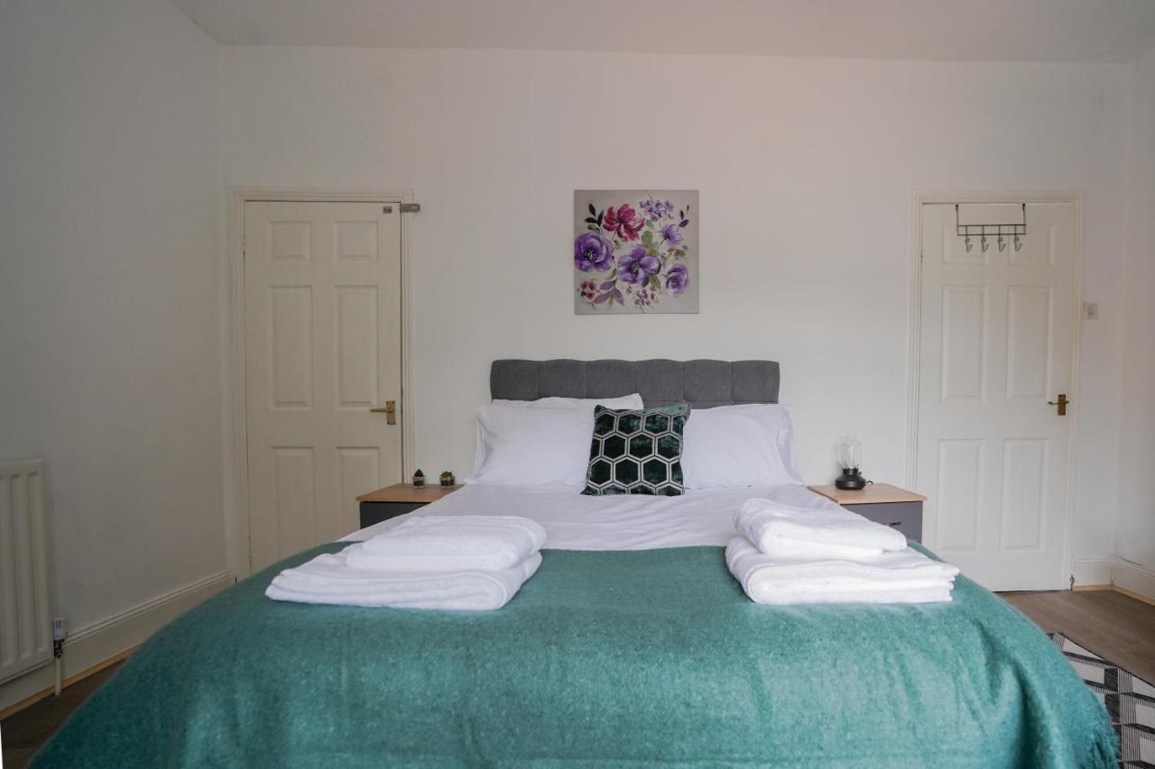 Modern And Spacious 3-Bedroom House - Free Parking, Fast Wi-Fi, Ideal For Up To 7 Guests Houghton-le-Spring Екстериор снимка